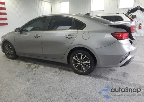 2022 Kia Forte Fe z USA, uszkodzony, nr VIN 3KPF24AD0NE424371